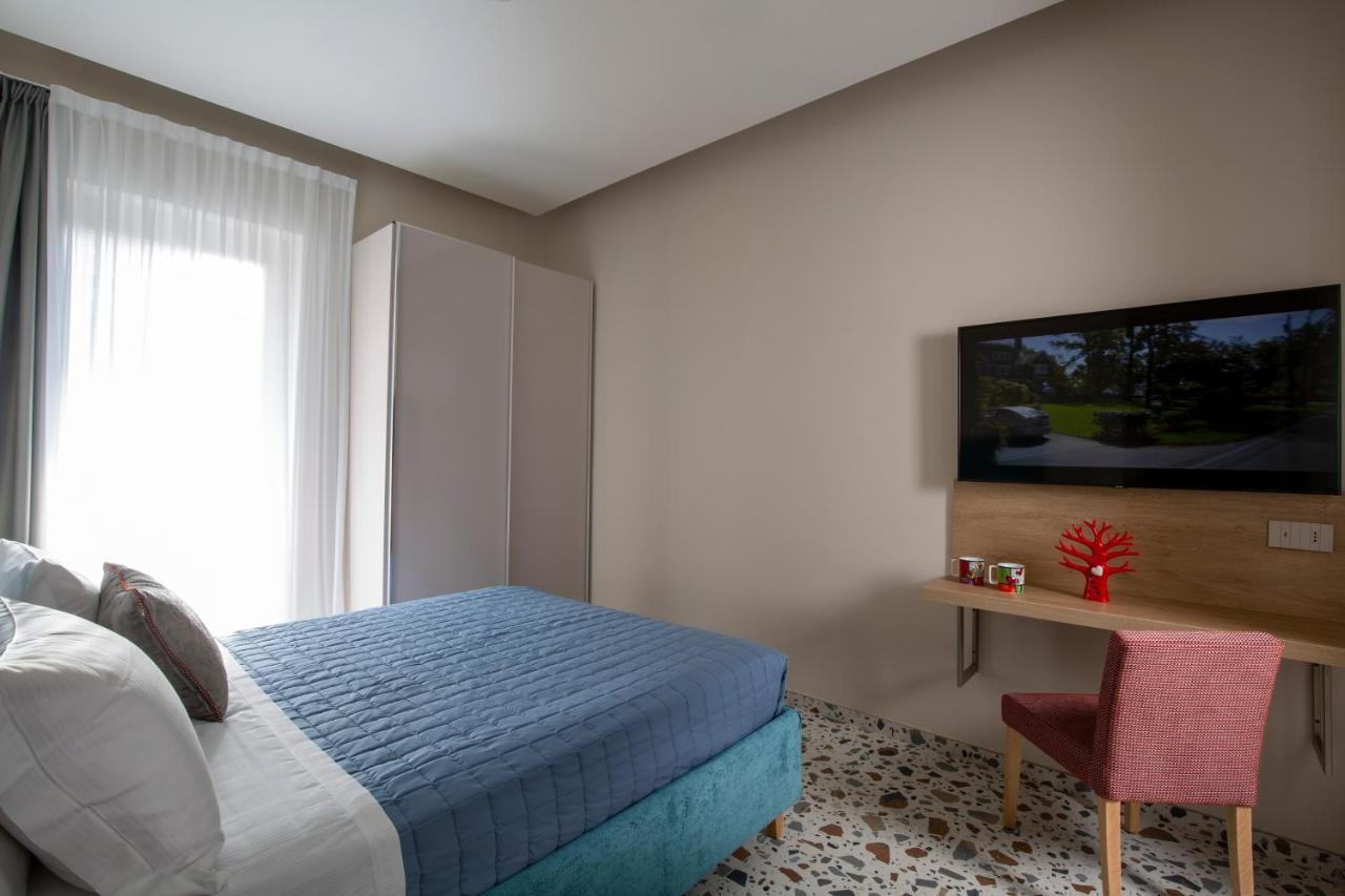 Aparthotel Elegance Riccione Exterior foto