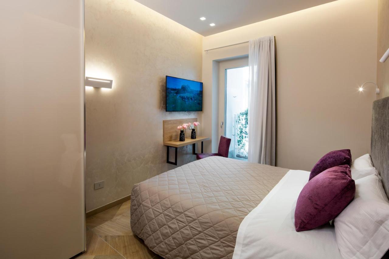 Aparthotel Elegance Riccione Exterior foto